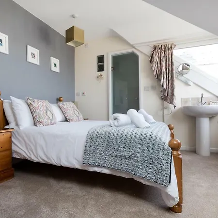 Ocean House Gæstehus 3*